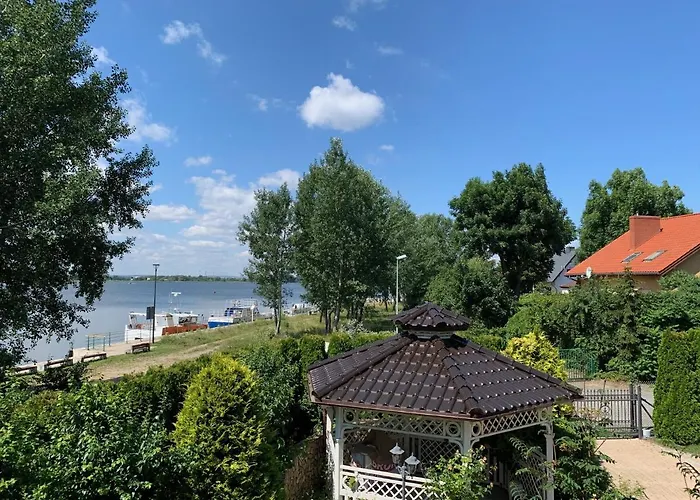 - W Domku Na Wyspie Sobieszewskiej. Vendégház 3*