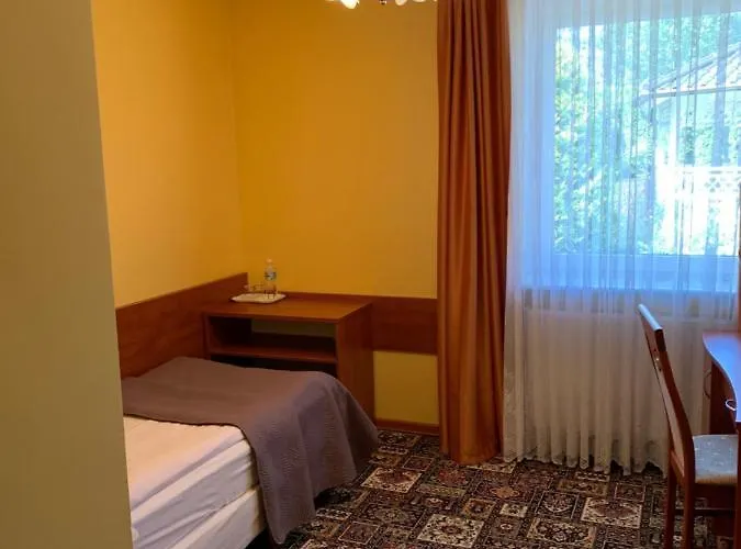 - W Domku Na Wyspie Sobieszewskiej.