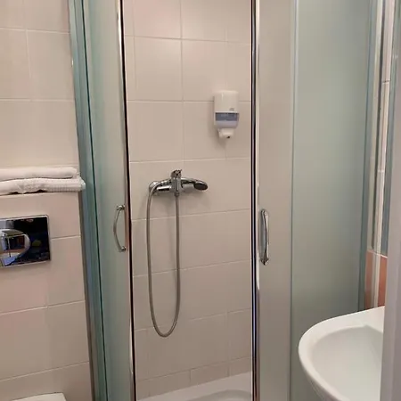 Konukevi - W Domku Na Wyspie Sobieszewskiej.